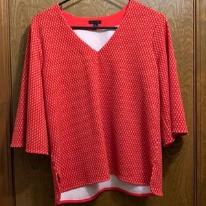 Ann Taylor V-Neck 3/4 Bell sleeve top red and taupe oval print size Medium